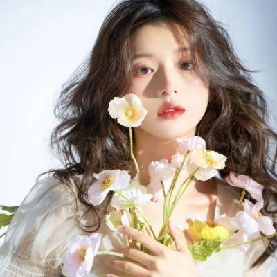 罗西与莫妮卡之骊靬情